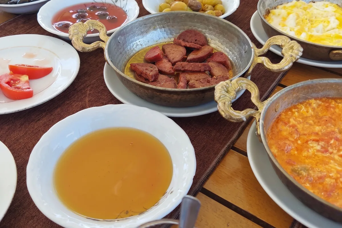 Bitez Yalısı Restaurant - Gölbaşı kahvaltı mekanı fotoğrafı 4
