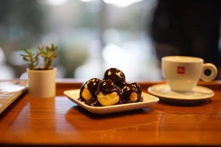 Cafe Eclair - Çankaya kahvaltı mekanı fotoğrafı 2