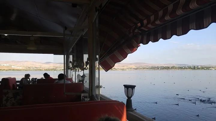 Göl Cafe - Gölbaşı kahvaltı mekanı fotoğrafı 2